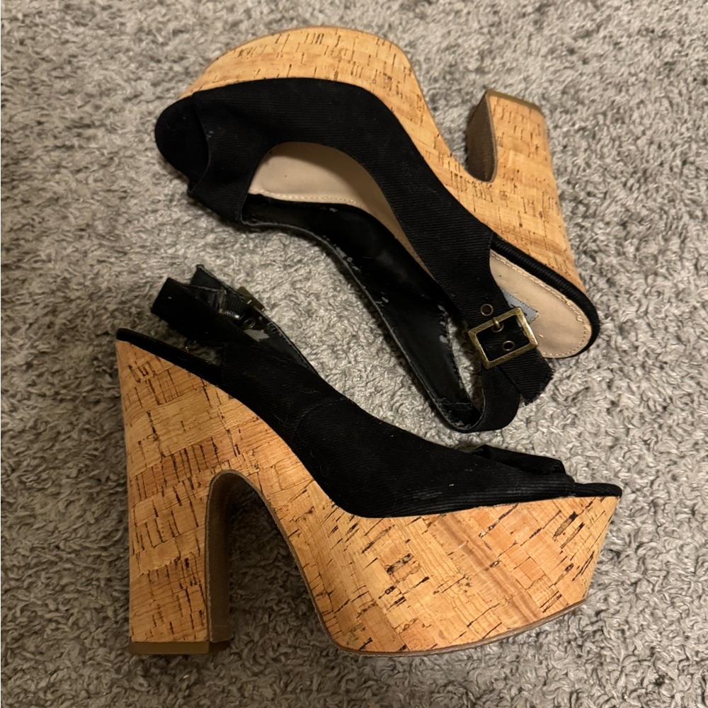 Steve Madden Black and Brown Platform Shoes